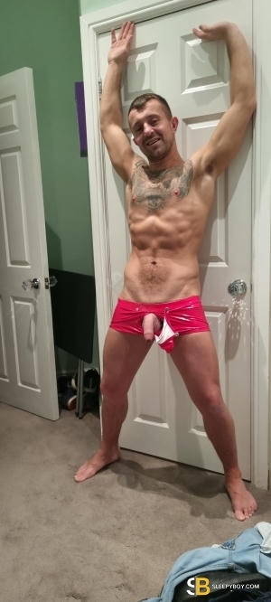 Gay Escort Stephen 46yr - licking