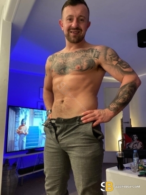 Bisexual Escort Carl 46yr - massage