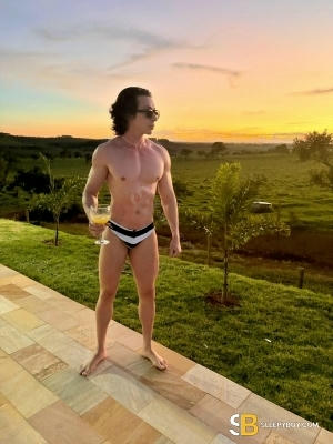 Gay Escort Jack 🇧🇷 Dom Xxl 27yr - licking