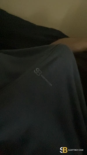 Gay Escort Sam 25yr - blowjob