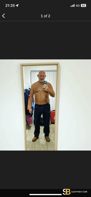 Gay Escort Drew 49yr - tickling