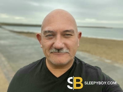 Gay Escort Drew 49yr - trios