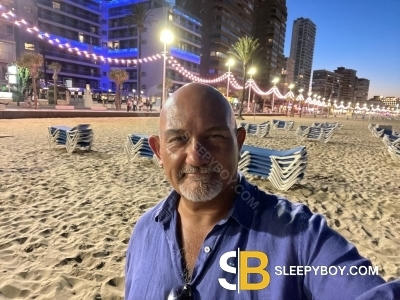 Bisexual Escort Drew 49yr - trios