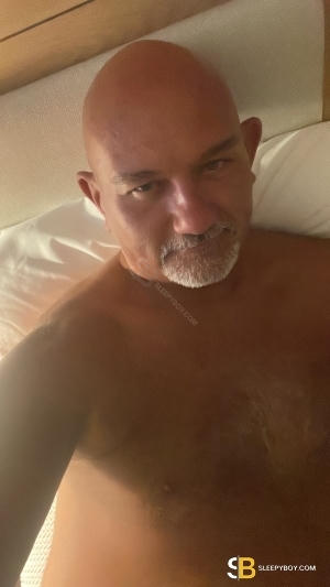 Bisexual Escort Drew 49yr - blowjob