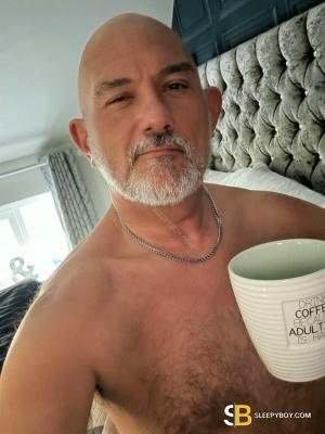 Gay Escort Drew 50yr - trios