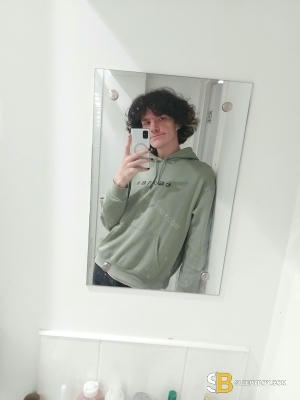 Gay Escort Zen 23yr - trio m/m