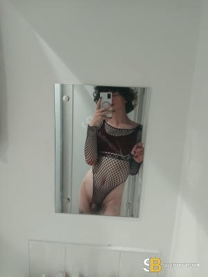 Gay Escort Zen 23yr - blowjob