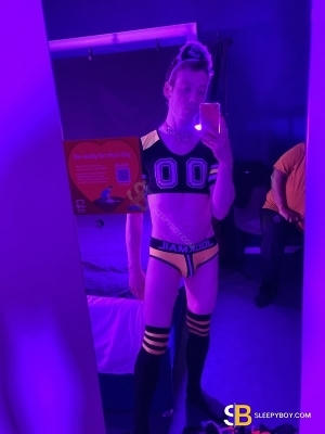 Bisexual Escort James 28yr - rimming