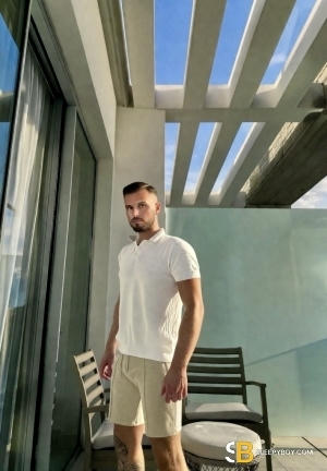 Gay Escort Connor 27yr - double penetration