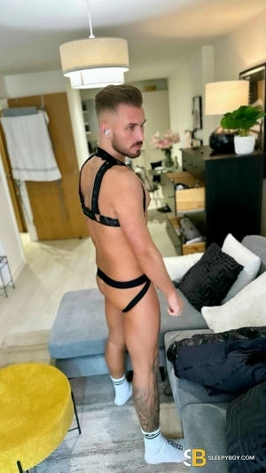Gay Escort Connor 27yr - always safe sex