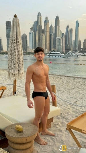 Gay Escort Nycollas 22yr - pnp
