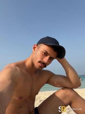 Gay Escort Lucca 23yr - sucking
