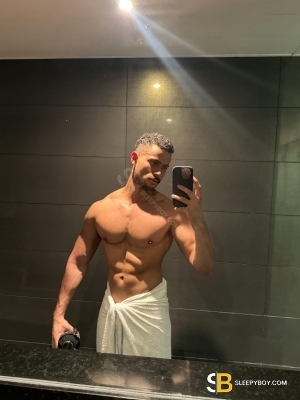 Gay Escort Lucca 23yr - sucking