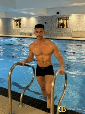 Gay Escort Lucca 23yr - licking
