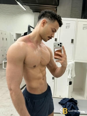 Gay Escort Lucca 23yr - sucking