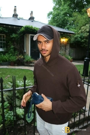 Gay Escort Lucca 23yr - licking