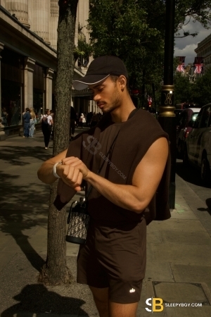 Gay Escort Lucca 23yr - licking