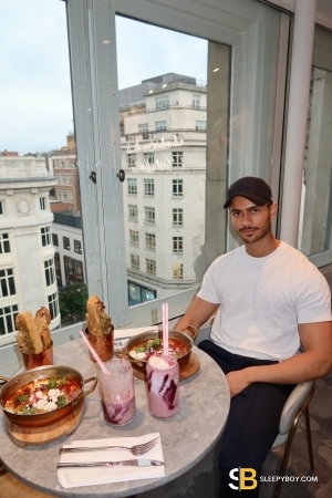 Gay Escort Lucca 23yr - sucking