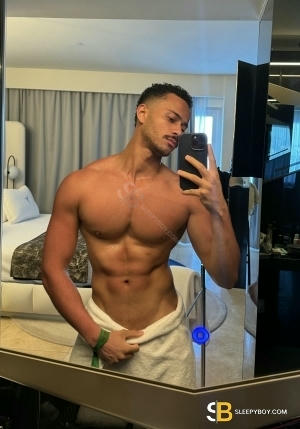 Gay Escort Lucca 23yr - licking
