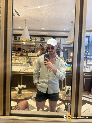 Gay Escort Lucca 23yr - licking
