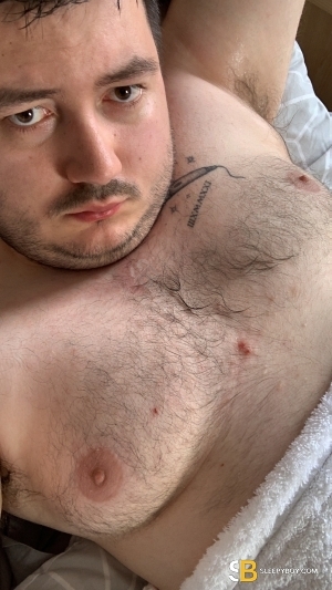 Gay Escort Jonny 27yr - licking