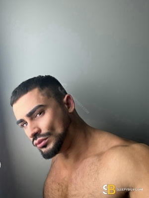 Bisexual Escort Lucifer 30yr - licking