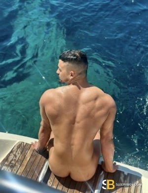 Bisexual Escort Lucifer 30yr - groups