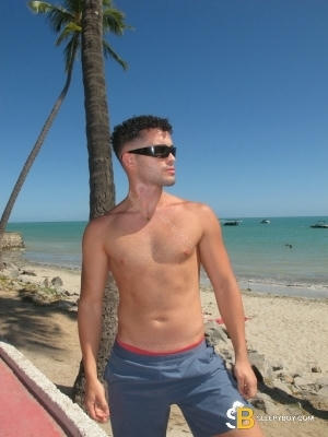 Gay Escort Frederico 26yr - role