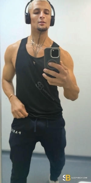 Bisexual Escort Mansur_xx 36yr - exhibitionist