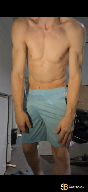 Gay Escort Ricky 34yr - double penetration