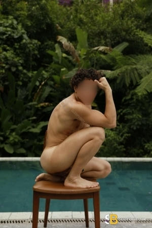 Bisexual Escort Oliver. 22yr - role