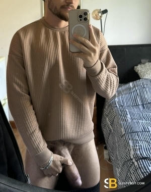 Bisexual Escort Adrio 27yr - role