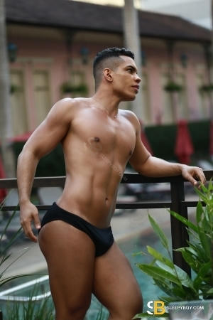 Gay Escort Jhon Young 23yr - rimming