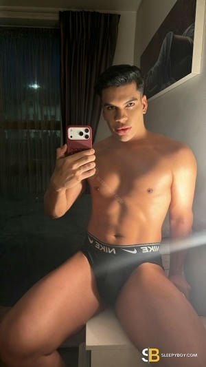 Gay Escort Jhon Young 24yr - rimming