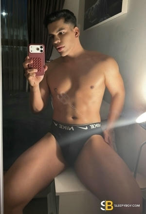 Gay Escort Jhon Young 24yr - trios