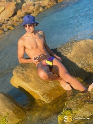 Gay Escort Danny 28yr - sucking