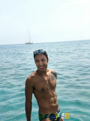 Gay Escort Danny 28yr - sucking