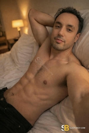 Gay Escort Danny 29yr - licking