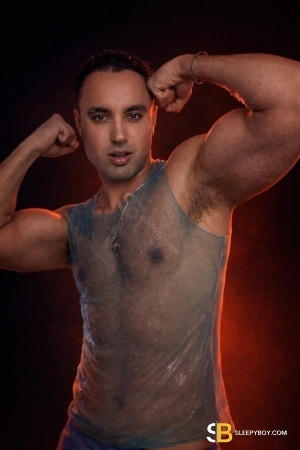 Gay Escort Danny 29yr - sucking