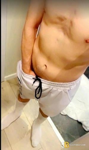 Gay Escort Travis 27yr - licking