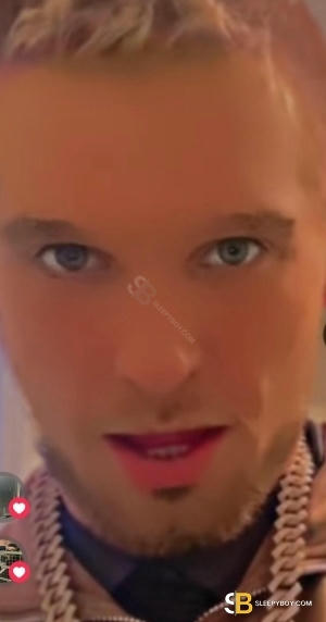 Gay Escort Travis 28yr - role