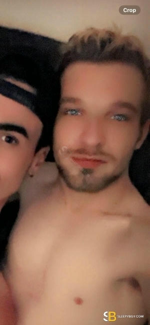 Gay Escort Travis 28yr - role