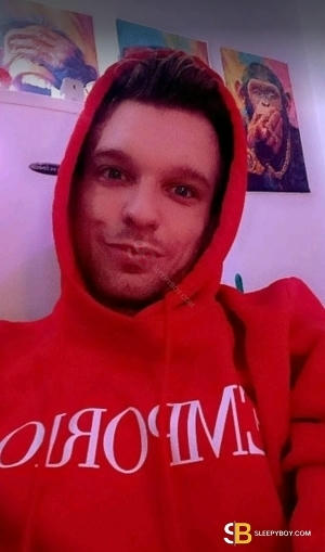 Gay Escort Travis 27yr - sucking