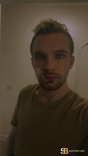 Gay Escort Travis 28yr - role