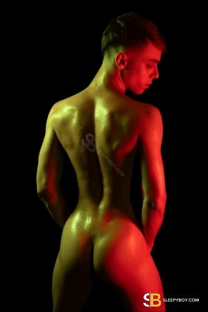 Gay Escort Henry Brat 20yr - sucking