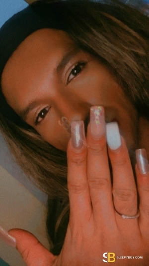 Gay Escort Omi 26yr - shaving