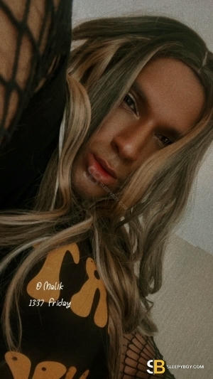 Gay Escort Omi 26yr - dirty talk