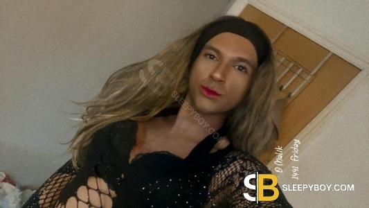 Gay Escort Omi 26yr - gangbang