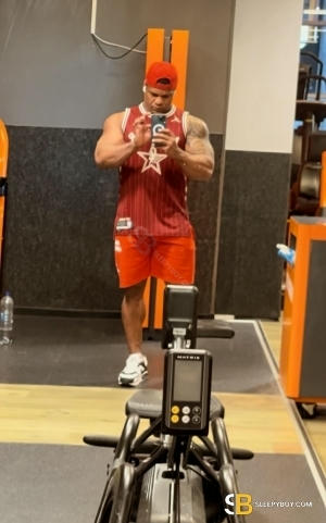 Bisexual Escort Jhony-xxl 29yr - trios