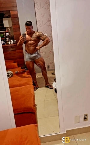 Bisexual Escort Jhony-xxl 29yr - double penetration